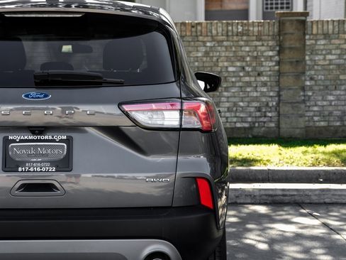 Used 2022 Ford Escape SE w/ Convenience Package image 61