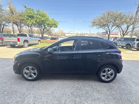 Used 2023 Hyundai Kona SEL image 11