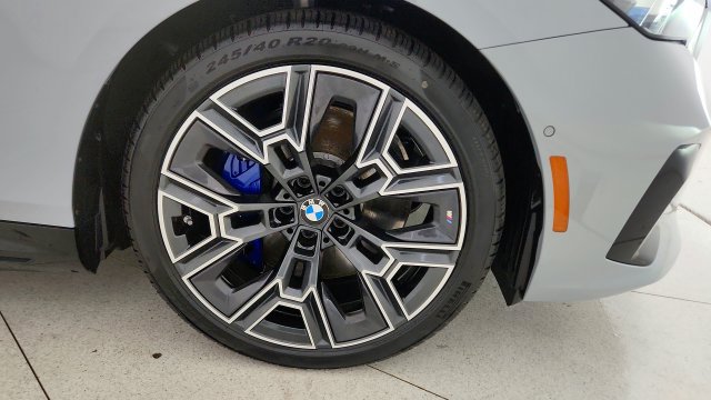 Used 2026 BMW i5 eDrive40 RWD image 81