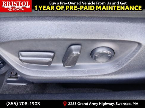 Used 2020 Toyota Camry LE image 18