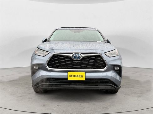 Used 2023 Toyota Highlander Limited image 5