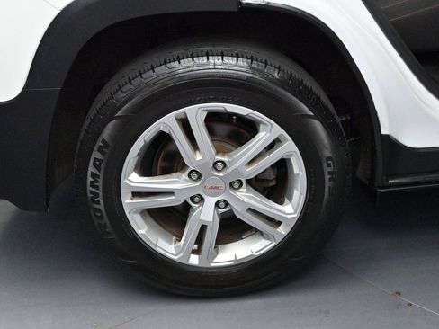 Used 2020 GMC Terrain SLE w/ Driver Convenience Package AWD/4WD image 32