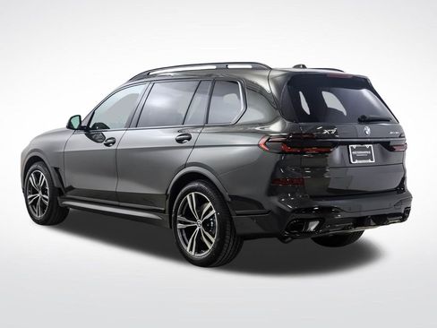 New 2026 BMW X7 xDrive40i w/ M Sport Package AWD/4WD image 3