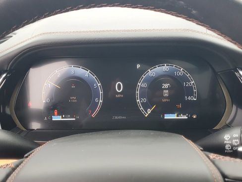 Used 2024 Jeep Grand Cherokee Summit image 17