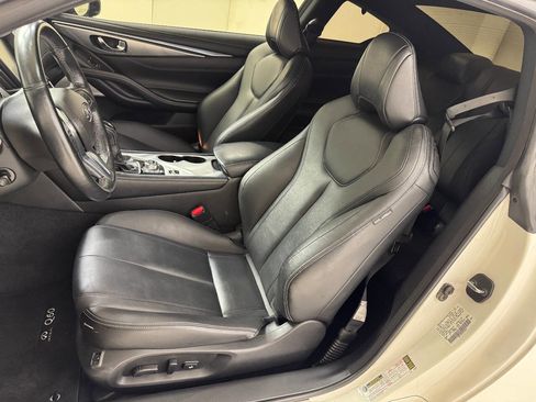 Used 2017 INFINITI Q60 3.0t w/ Premium Plus Package 3.0T image 37