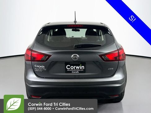 Used 2019 Nissan Rogue Sport S AWD/4WD image 13