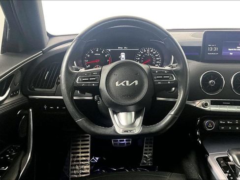 Used 2023 Kia Stinger GT2 RWD image 5