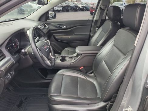 Used 2023 GMC Acadia SLT AWD/4WD image 11