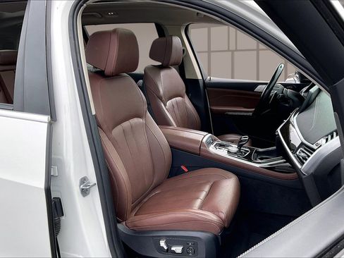 Used 2019 BMW X7 xDrive50i w/ Premium Package image 29