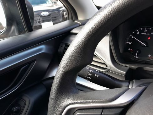 Certified 2025 Subaru Impreza 2.0i image 20