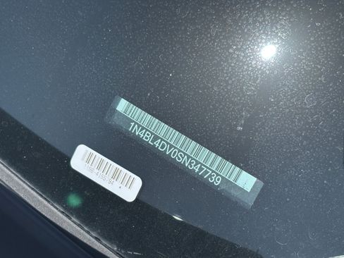 Used 2025 Nissan Altima 2.5 SV image 29