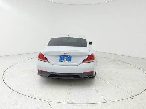 Used 2019 Genesis G70 2.0T Advanced RWD image 6