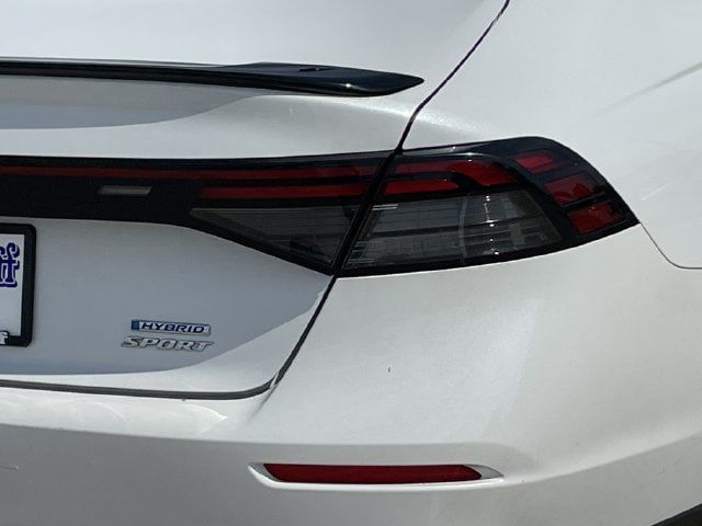 Used 2024 Honda Accord Sport image 6