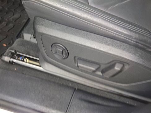 Used 2021 Audi Q3 2.0T Premium Plus w/ Premium Plus Package image 24