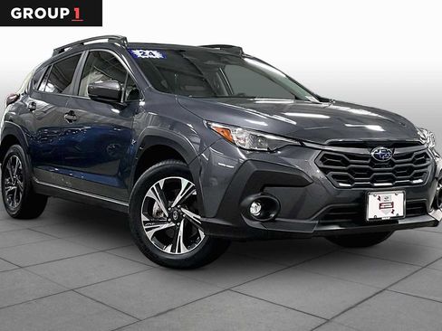 Used 2024 Subaru Crosstrek 2.0i Premium AWD/4WD image 3