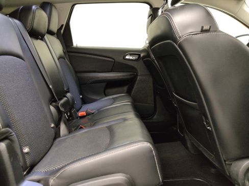 Used 2018 Dodge Journey Crossroad AWD/4WD image 19