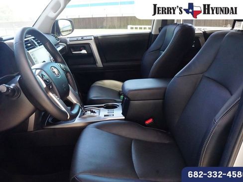Used 2024 Toyota 4Runner Limited AWD/4WD image 20