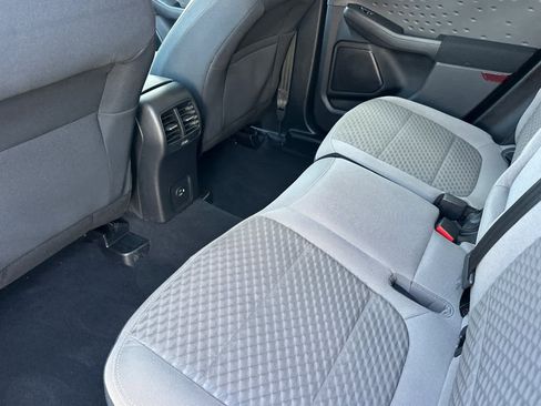 Used 2020 Ford Escape SE Sport image 4