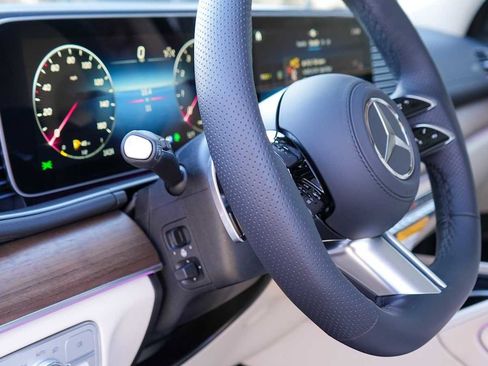 New 2026 Mercedes-Benz GLS 450 4MATIC image 41