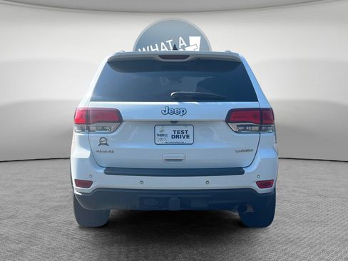 Used 2021 Jeep Grand Cherokee Laredo AWD/4WD image 5