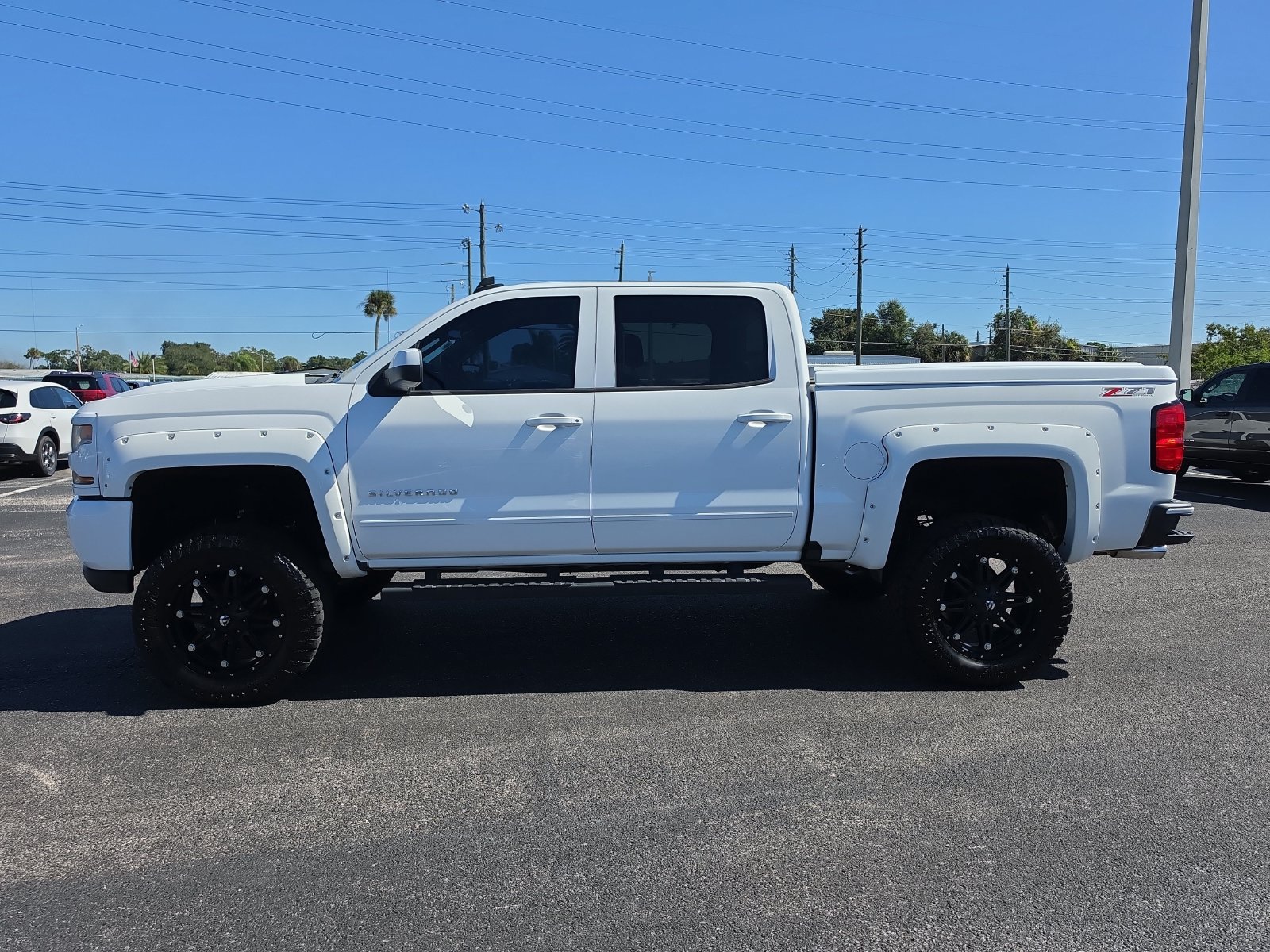 Used 2016 Chevrolet Silverado 1500 LT w/ All Star Edition AWD/4WD image 6