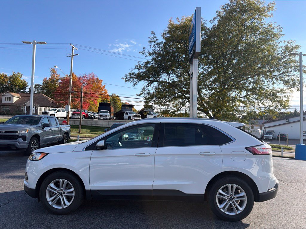 Used 2020 Ford Edge SEL w/ Cold Weather Package AWD/4WD image 5