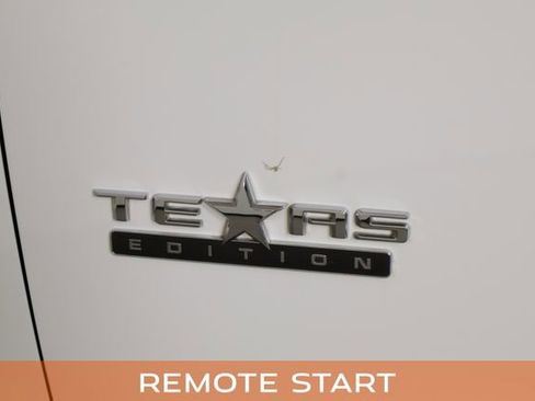 Used 2020 Chevrolet Silverado 1500 LT w/ Texas Edition image 15