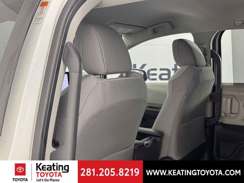 Used 2021 Toyota Sienna LE image 16