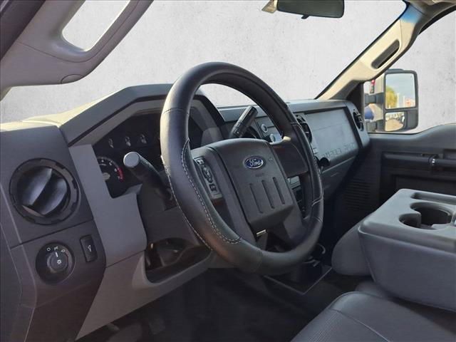 Used 2014 Ford F250 XL w/ Power Equipment Group RWD image 6