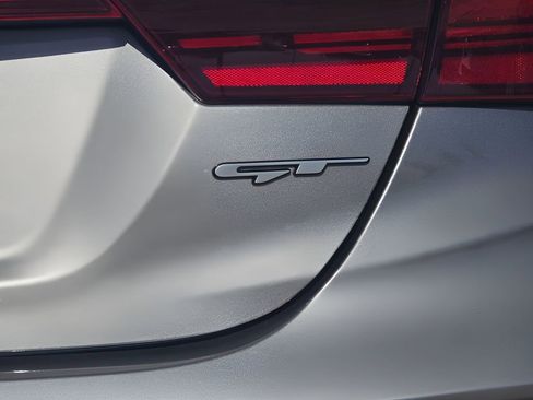 Used 2022 Kia Forte GT image 25