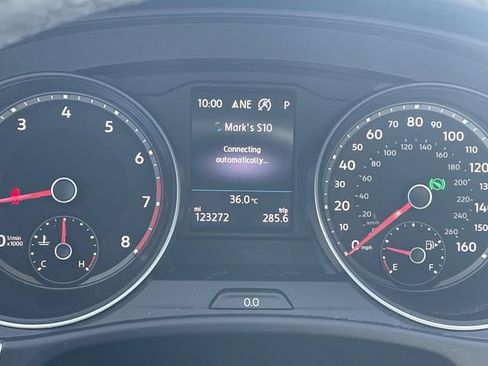 Used 2018 Volkswagen Atlas SE FWD image 21