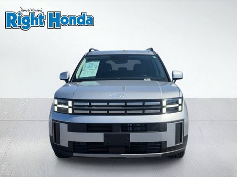 Used 2025 Hyundai Santa Fe SEL AWD/4WD image 5