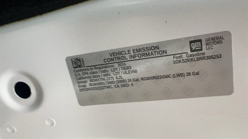 Used 2024 GMC Yukon XL Denali Ultimate AWD/4WD image 59
