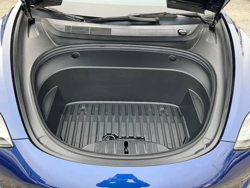 Used 2022 Tesla Model 3 RWD image 11