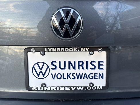 Used 2022 Volkswagen Jetta SE image 34