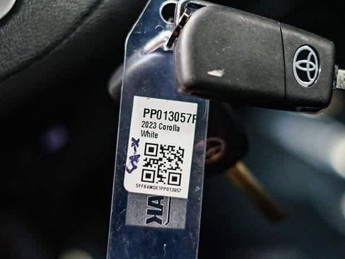 Certified 2023 Toyota Corolla LE image 43