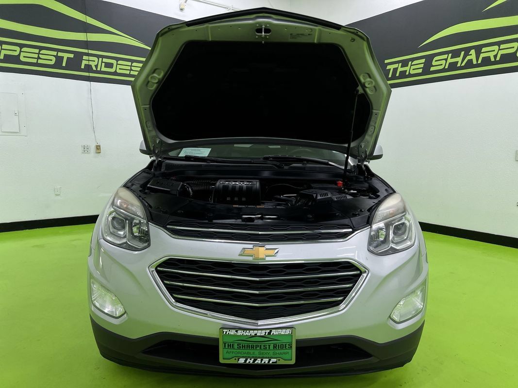 Used 2017 Chevrolet Equinox LT w/ Convenience Package FWD image 4