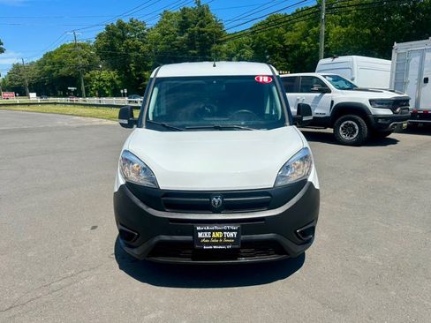 Used 2018 RAM ProMaster City Tradesman FWD image 2