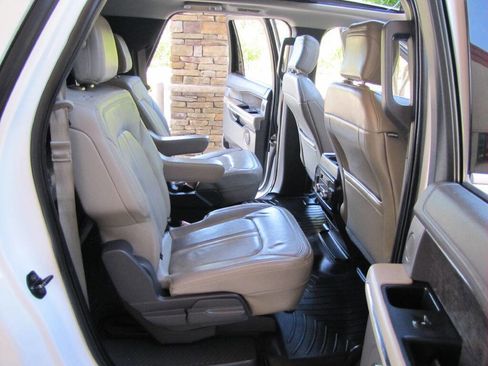 Used 2018 Ford Expedition Max Limited w/ Equipment Group 301A RWD image 22