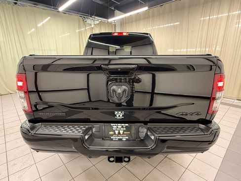 Used 2022 RAM 2500 Big Horn w/ Night Edition image 6