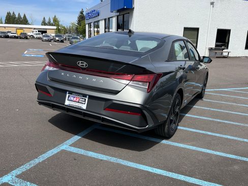New 2026 Hyundai Elantra Sport FWD image 5