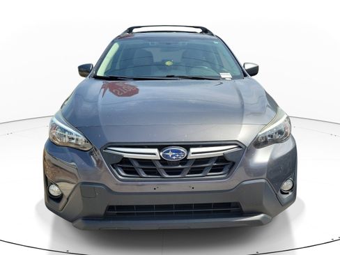 Used 2021 Subaru Crosstrek 2.0i Premium w/ Moonroof Package AWD/4WD image 2