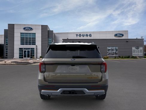 New 2026 Ford Explorer Tremor image 5