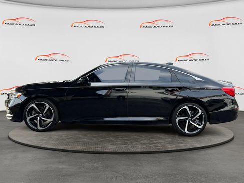 Used 2019 Honda Accord Sport image 5
