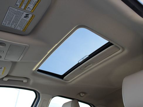 Used 2021 Ford EcoSport Titanium image 19