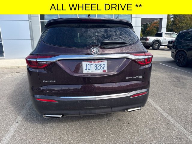 Used 2018 Buick Enclave Essence AWD/4WD image 5