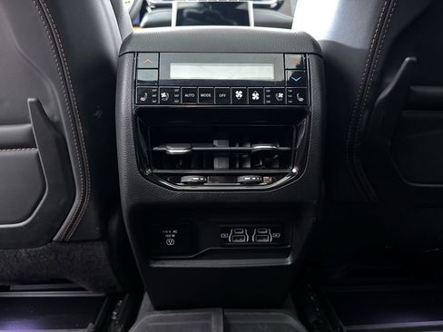 Used 2022 Jeep Grand Cherokee Summit image 39