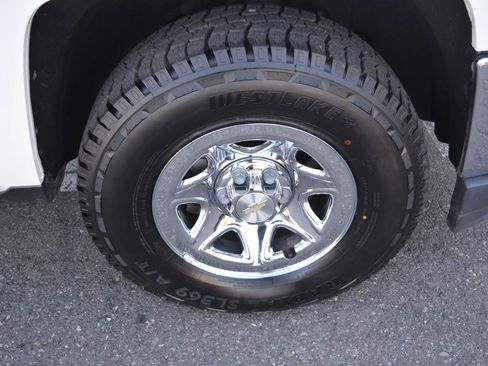 Used 2018 Chevrolet Silverado 1500 LS w/ Trailering Package image 9