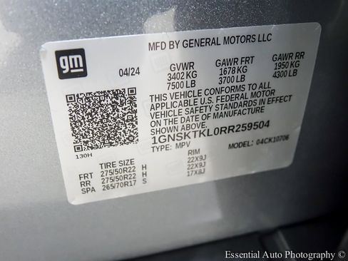 Certified 2024 Chevrolet Tahoe High Country w/ Advanced Technology Package image 30