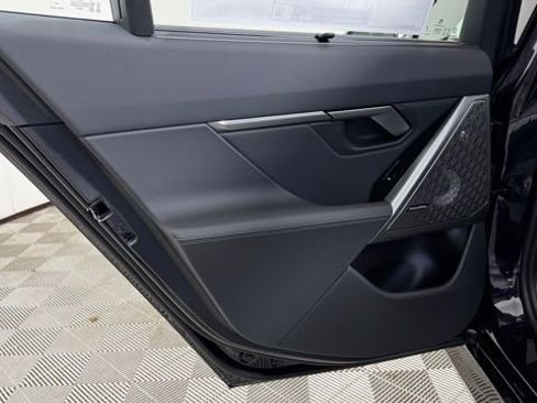 New 2027 BMW 550e xDrive AWD/4WD image 17